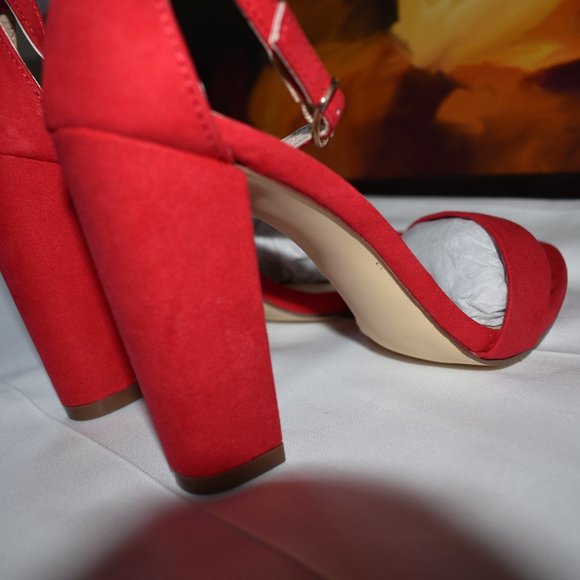 Makemba Block Heel Sandals - Picture 4 of 5